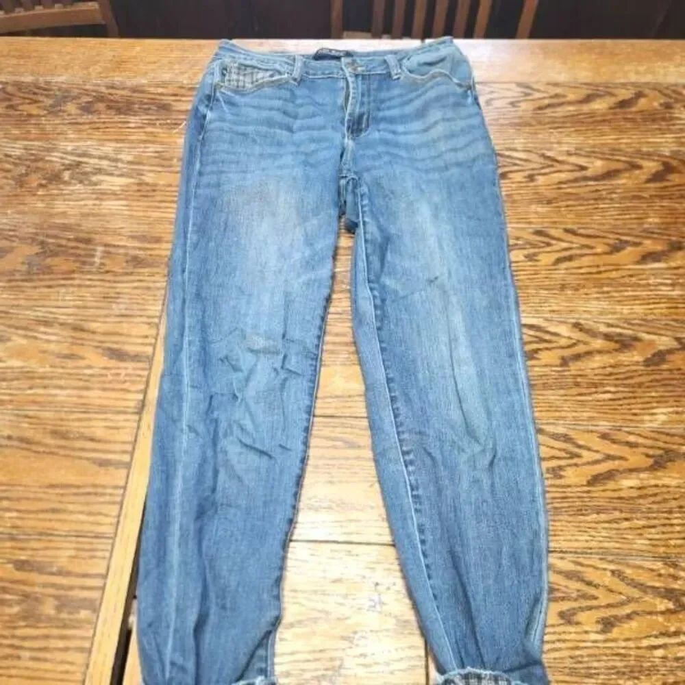 Judy Blue Grey Plaid Cuffed Slim Fit Jeans sz 7/28